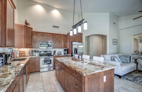 Foothills House | Casa Tukee - Tranquil escape w/no fee heated pool