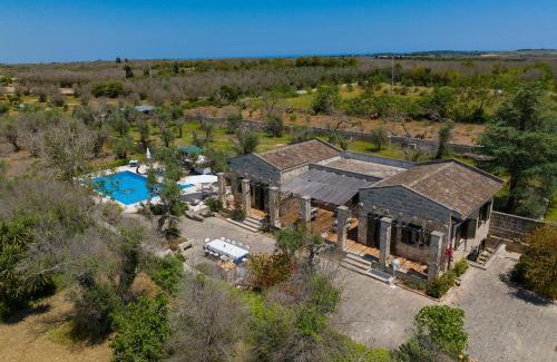 Uggiano la Chiesa Bed & Breakfast | Casa Ulmi con piscina