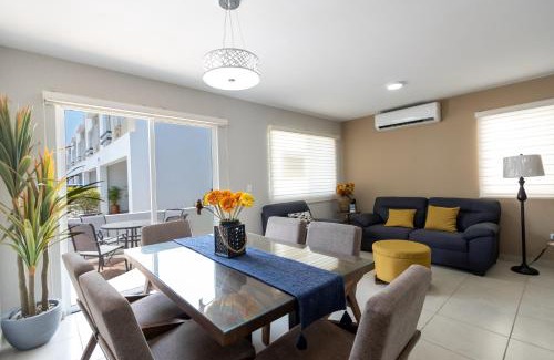 Cerritos House | CASA VACACIONAL PARA 8 PERSONAS EN CERRITOS
