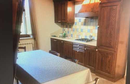 Fossato di Vico Condo | Casa Vacanza con Piscina e Campo da Padel