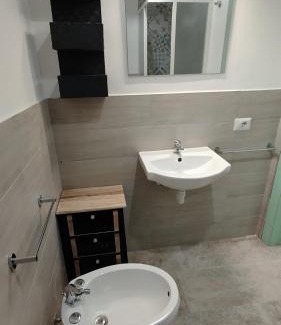 Iglesias Apartment | Casa Vacanza Fuori le Mura