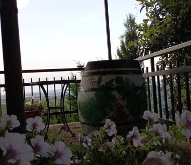 Calosso Apartment | Casa vacanza il colle del vento