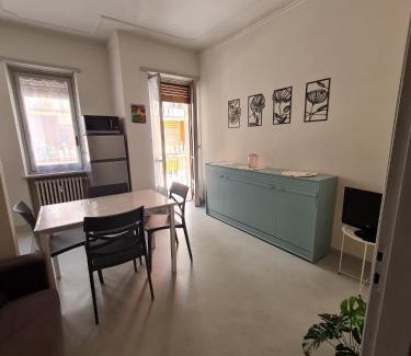Nichelino House | casa vacanza il tulipano