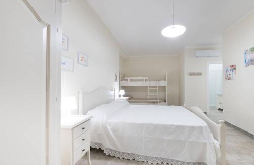 Lido Conchiglie House | Casa Vacanza Tritone