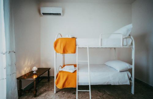 Leverano House | Casa vacanza V M