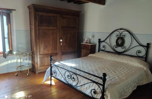 Vagli Sotto House | Casa Vacanze Al Colletto - Con terrazza panoramica in centro storico