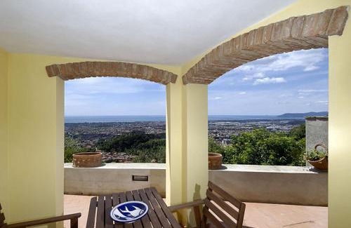 Massa Apartment | Casa Vacanze Al Settimo Cielo