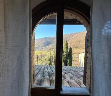 Vallo di Nera House | casa vacanze campagna in compagnia