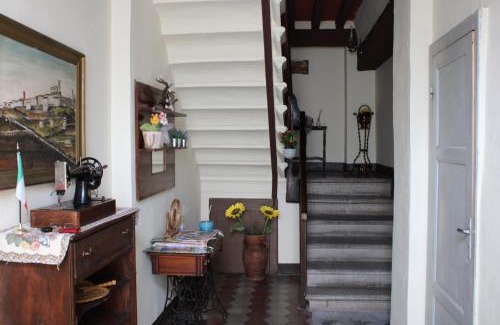 Camporgiano Apartment | Casa vacanze da Marì