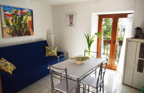 Petralia Soprana Apartment | Casa Vacanze La Dimora di Santa Barbara