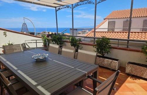 Castel Di Tusa House | Casa Vacanze Le terrazze