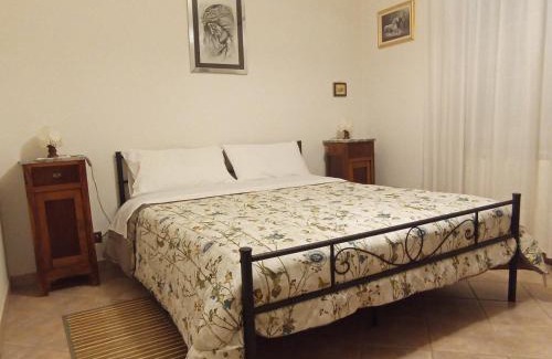 Scheggia e Pascelupo House | Casa Vacanze Mily