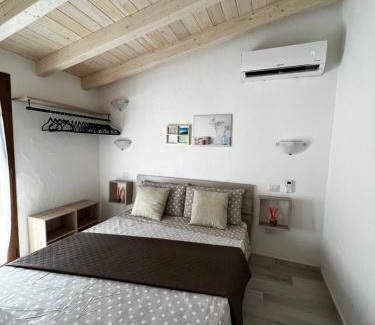 Sant'Anna Arresi House | Casa vacanze residenza del sole