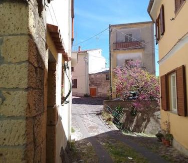 Cuglieri House | Casa vacanze Sa Rocchitta