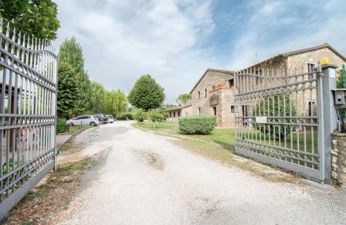 Collesanto House | Casa Vacanze Vecchio Granaio
