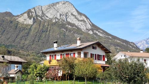 Sospirolo House | Casa Val del Mis - con vista su grande giardino