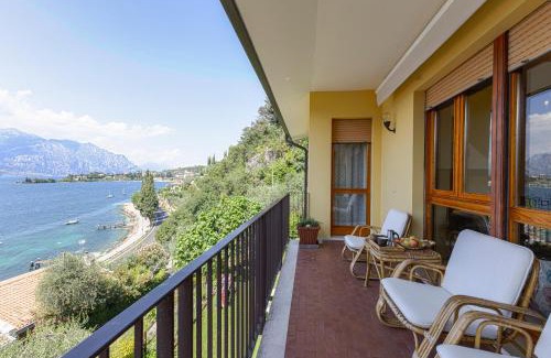 Cassone House | Casa Val di Sogno - Happy Rentals