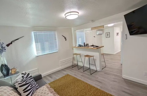 Tucson House | Casa Valencia