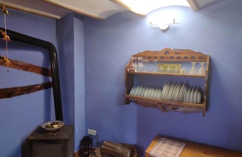 Salvacanete Apartment | Casa Valentina, segundo piso y La buhardilla, tercer piso