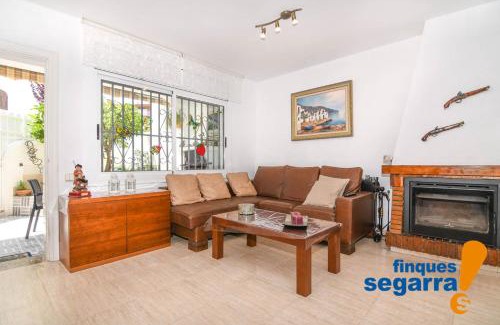 El Roc de Sant Gaieta House | Casa Vicente