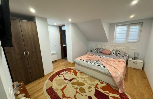 Busteni Apartment | Casa Vio