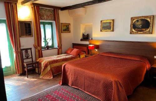Agrate House | Casa Violetta B&B