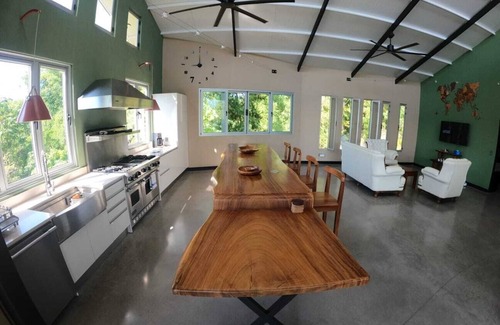 Quepos House | Casa Vista Verde