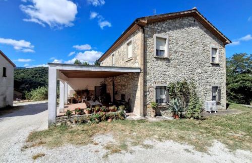 San Leo Apartment | Casa Vitiolo - right section