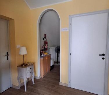 San Leo Apartment | Casa Vitiolo - right section