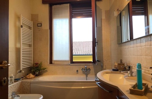 Sandra House | casa Walter Castelnuovo Verona, Gardaland.