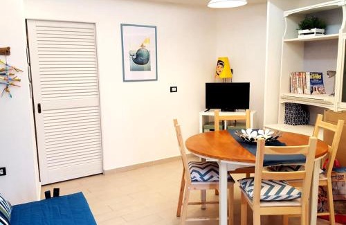 Marina di San Vito Apartment | Casa Wonder - Centrale a un passo dalla spiaggia
