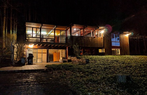 Durham House | Casa Yamagoya