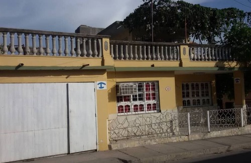 Holguin House | Casa Yunia - Aricochea