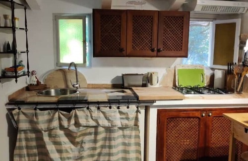 Petra Cottage | Casa Yunus, romantic, quiet, lush nature