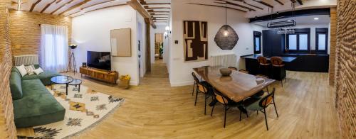 Logrono Historic Centre Apartment | Casa Zarcillo