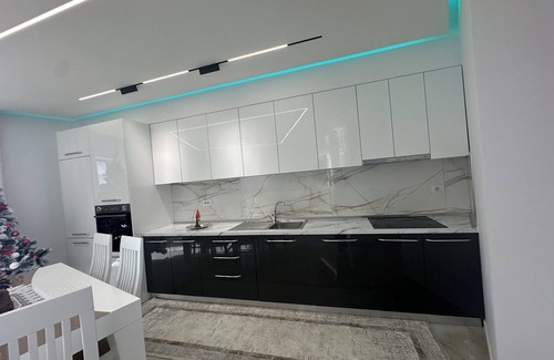 Vlore Apartment | CasaDaSogno R&A
