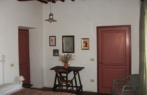 Loreto House | Casal Lorgnano
