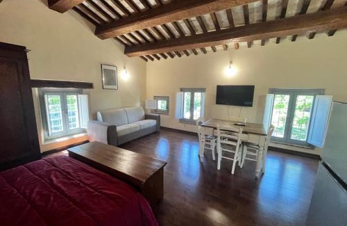 Costano Apartment | CASALE ANTONELLA
