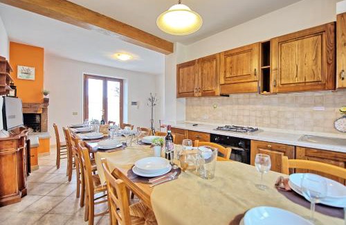 Porrena Villa | Casale Daniele by PosarelliVillas