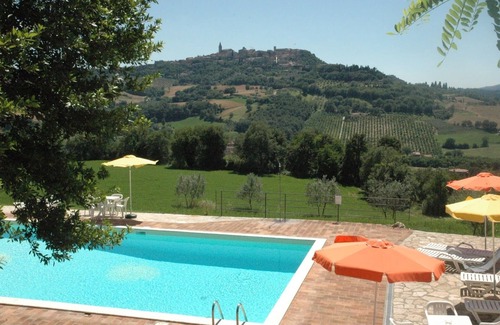 Todi Villa | Casale delle Lucrezie In Todi - Umbria