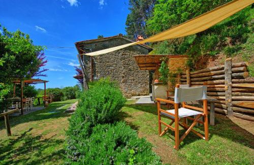 Macchino Villa | Casale di Cozzile by PosarelliVillas
