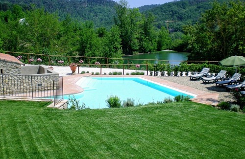 Sant'Andrea in Percussina Villa | Casale del Lago In San Casciano Val di Pesa - Tuscany