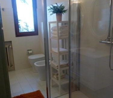 Mombaroccio Apartment | Casale La Pineta