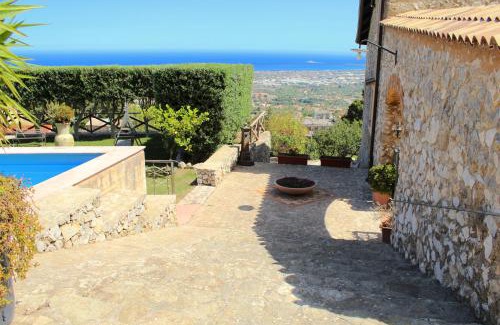 Carini Villa | Casale Maddalena