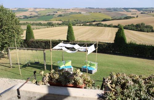 Colle San Valentino Apartment | Casale Nonno Dario, Balcone delle Marche Cingoli