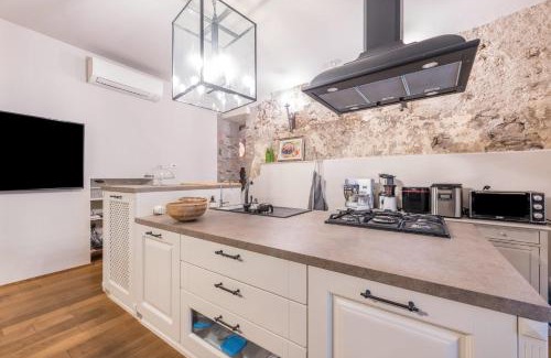 Calvagese della Riviera Villa | Casale Riviera