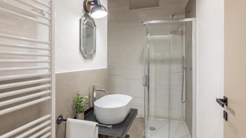 Loreto Villa | CASALE THE PLACE 6&2, Emma Villas