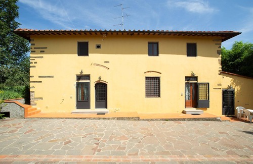 Romola House | CASALINI 1 - Farmhouse in Chianti - wi fi Free, swimming pool