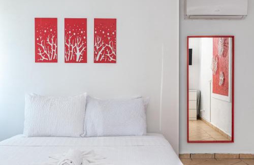 Pedernales House | Casamares Private Room Coral with Pool and Barbecue 5 min to Boqueron and Beaches