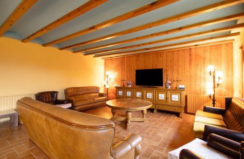 Avia House | Casanova de Noet